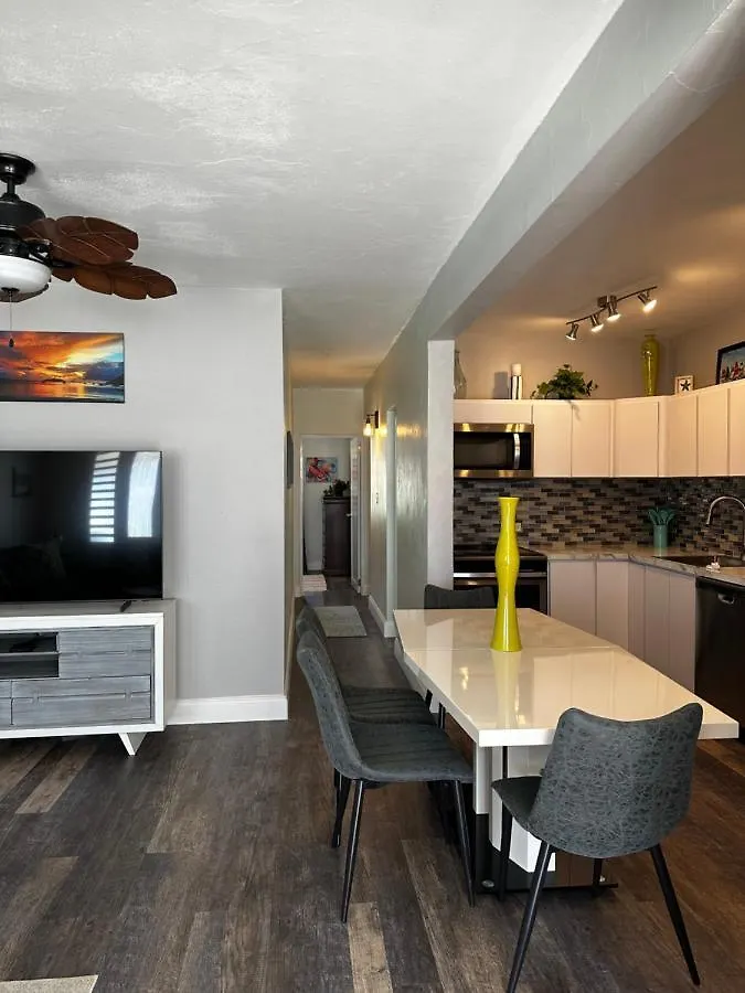 아파트 Aguada Beach Condos