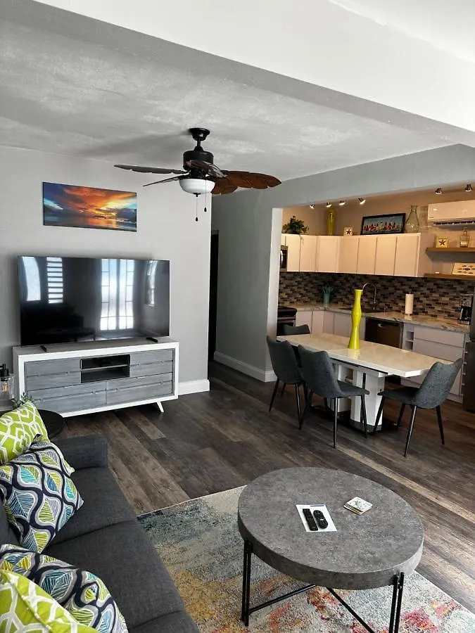 Aguada Beach Condos 0*,
