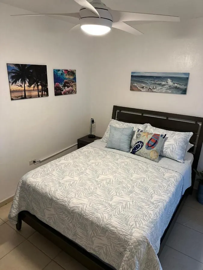아파트 Aguada Beach Condos 푸에르토리코