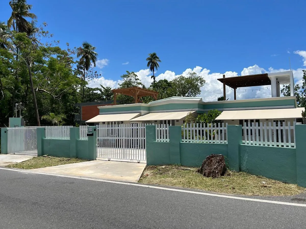 Aguada Beach Condos 아파트