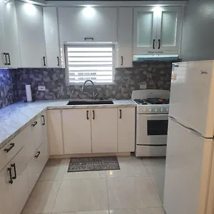 Paradise Escape Apartment